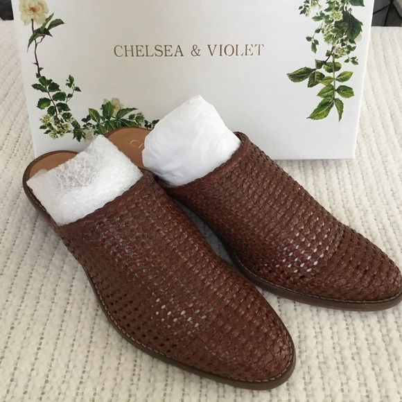 NEW IN BOX CHELSEA & VIOLET MULES - Picture 1 of 4